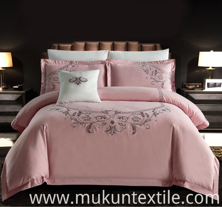  Cotton Embroidery Bedding Set